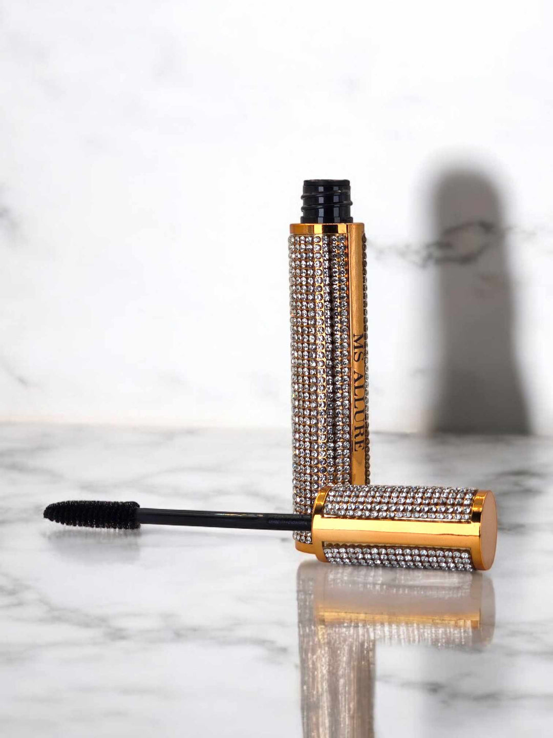 Diva Rouge Makeup
