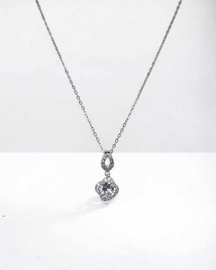 Clover Magic Necklace