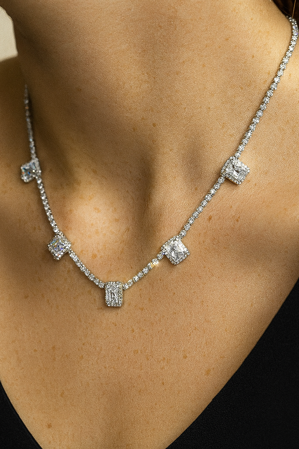 Stand Out Necklace