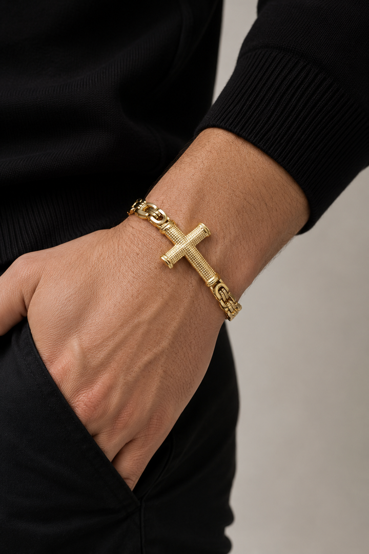 Linked Above Bracelet
