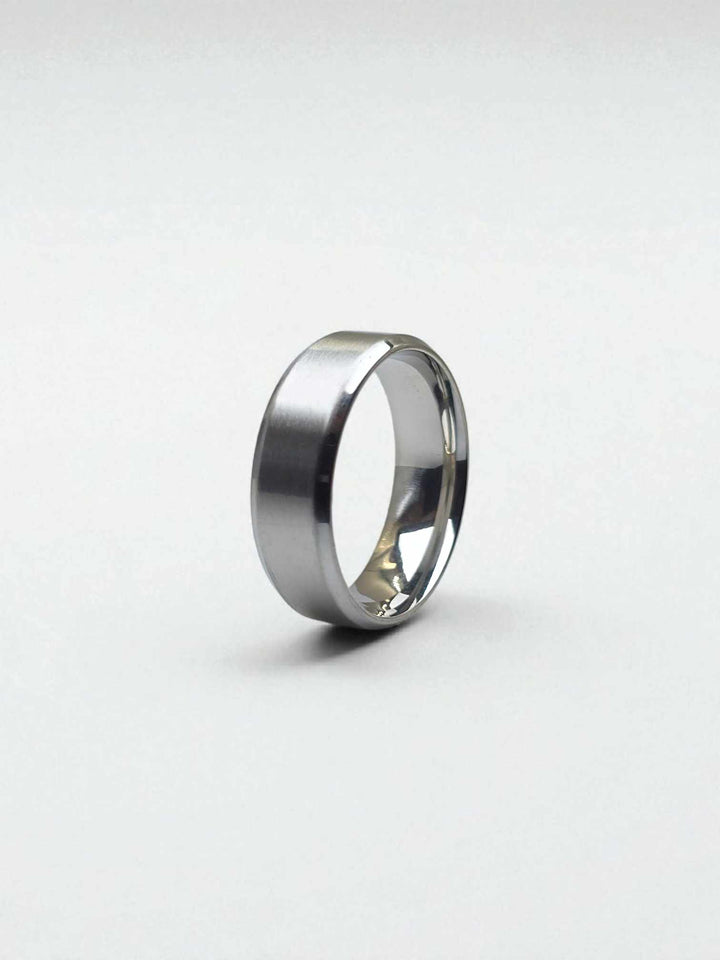 Titan Ring