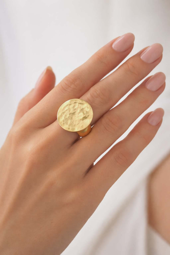 Lavish Lifestyle Rings