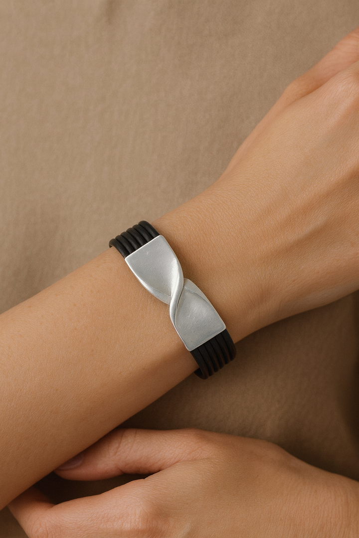 Infinite Twist Bracelet