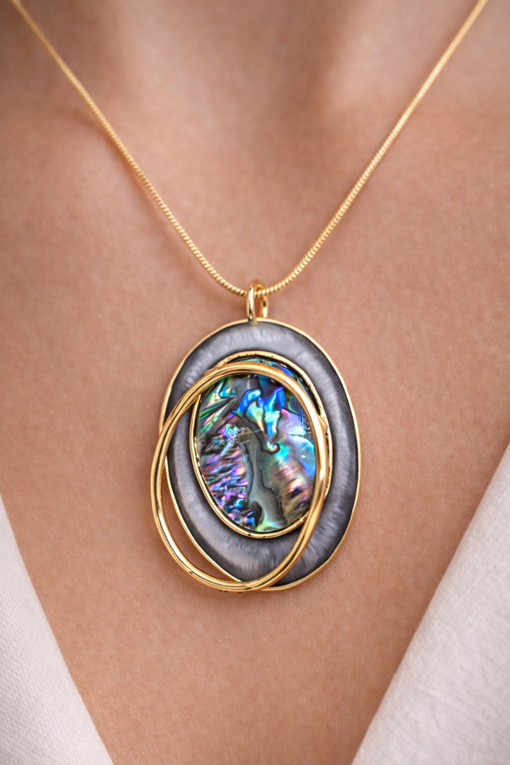 Moonlight Shell Necklace