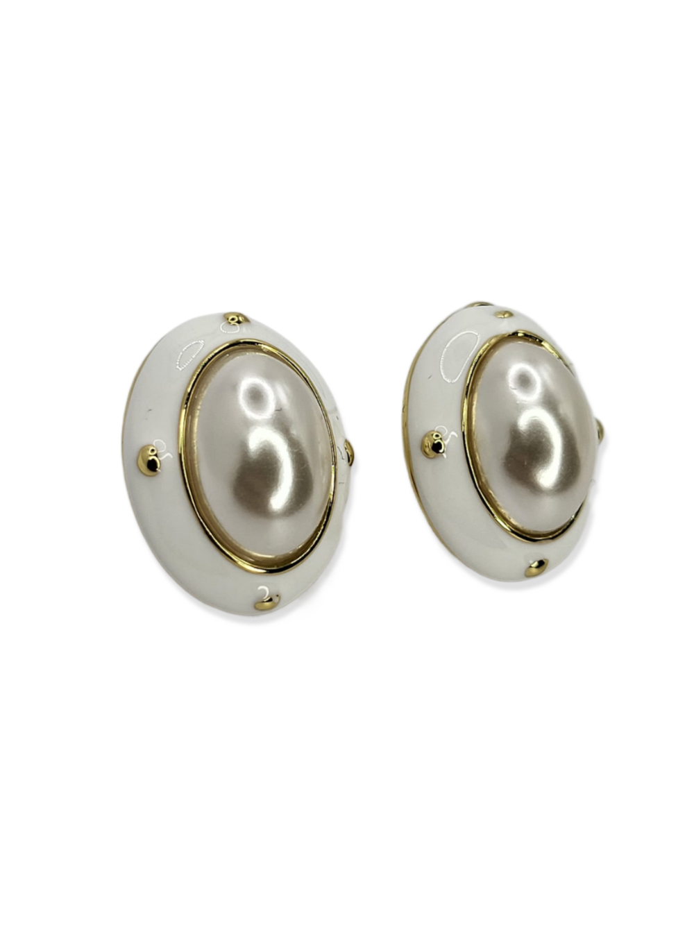 Ms Allure Queens Order Earrings — silver-tone pearl earrings with an elegant, feminine finish.