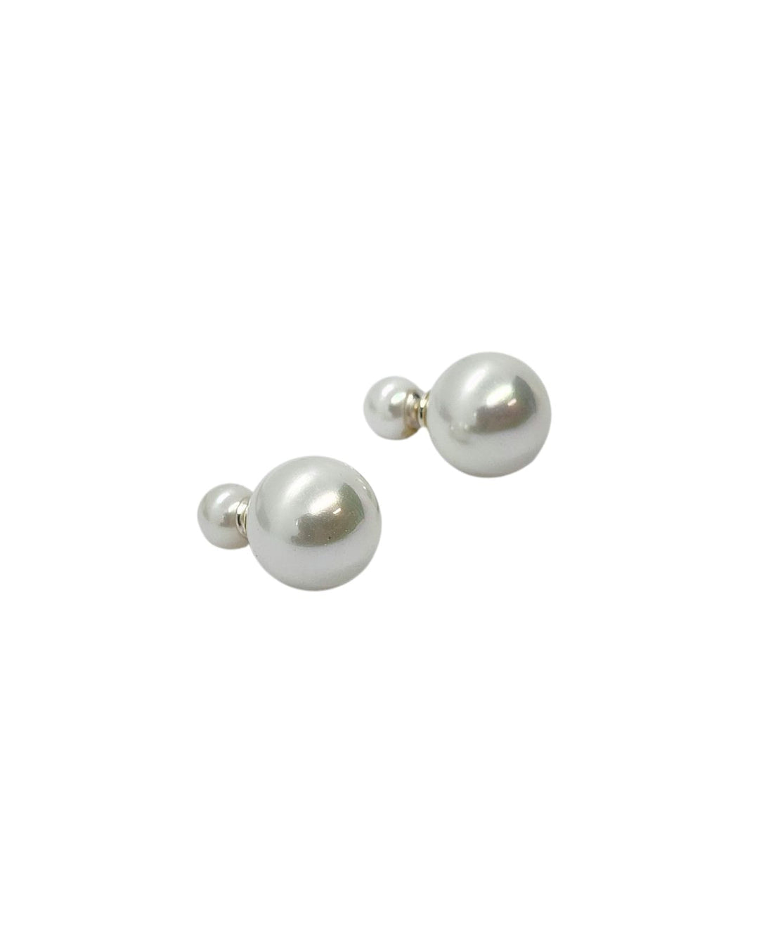 Ms Allure Everyday Pearl Earrings — silver-tone pearl earrings with an elegant, feminine finish.
