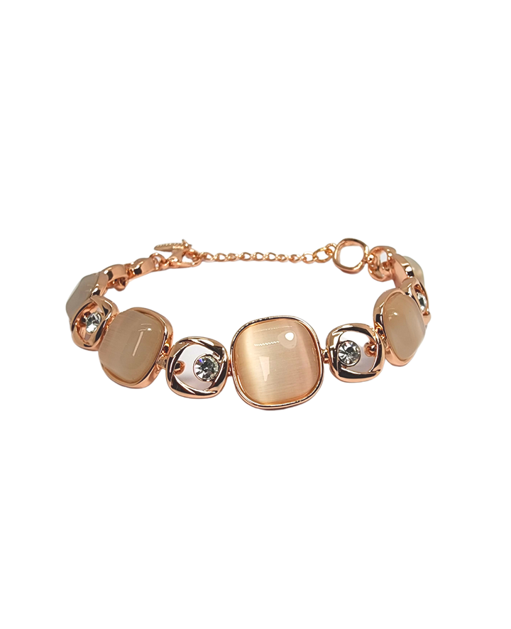 Independent Elegance Bracelet