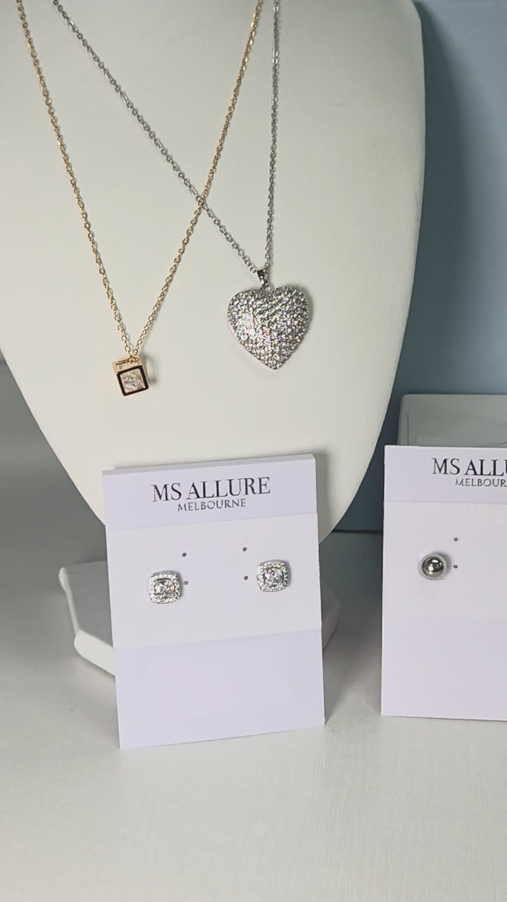 The Signature Shine Vault